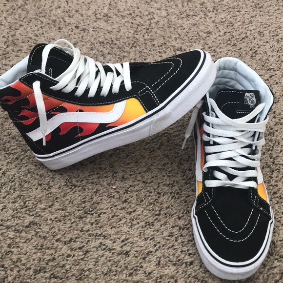 thrasher low top vans